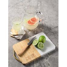 Tábua de corte em bambu e mármore em formato retangular